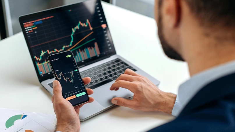 Spot 11X Renova Piattaforma di Trading